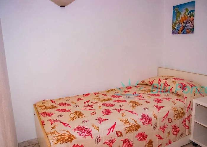 Appartement Bluponza - 8 Posti In Zona Mare - App Orchidea *